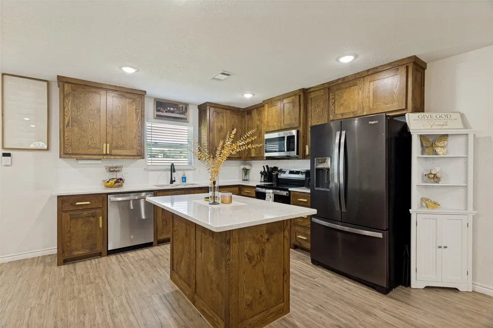 205 Altom Road Springtown, TX 76082