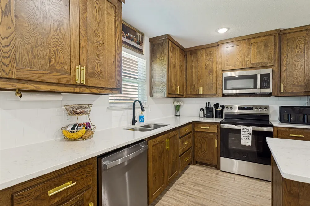 205 Altom Road Springtown, TX 76082