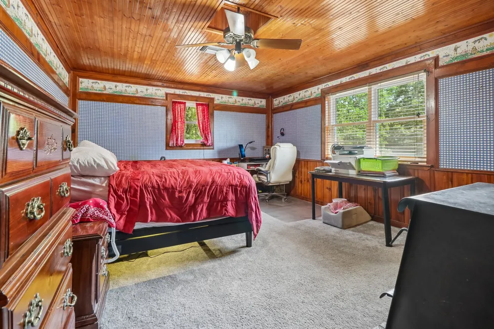 13110 County Road 4016 Kemp, TX 75143
