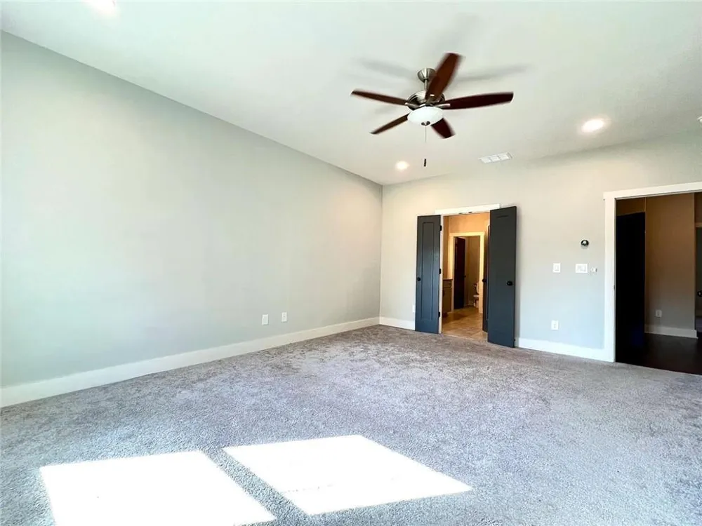 3177 Kincaid Drive Decatur, GA 30033