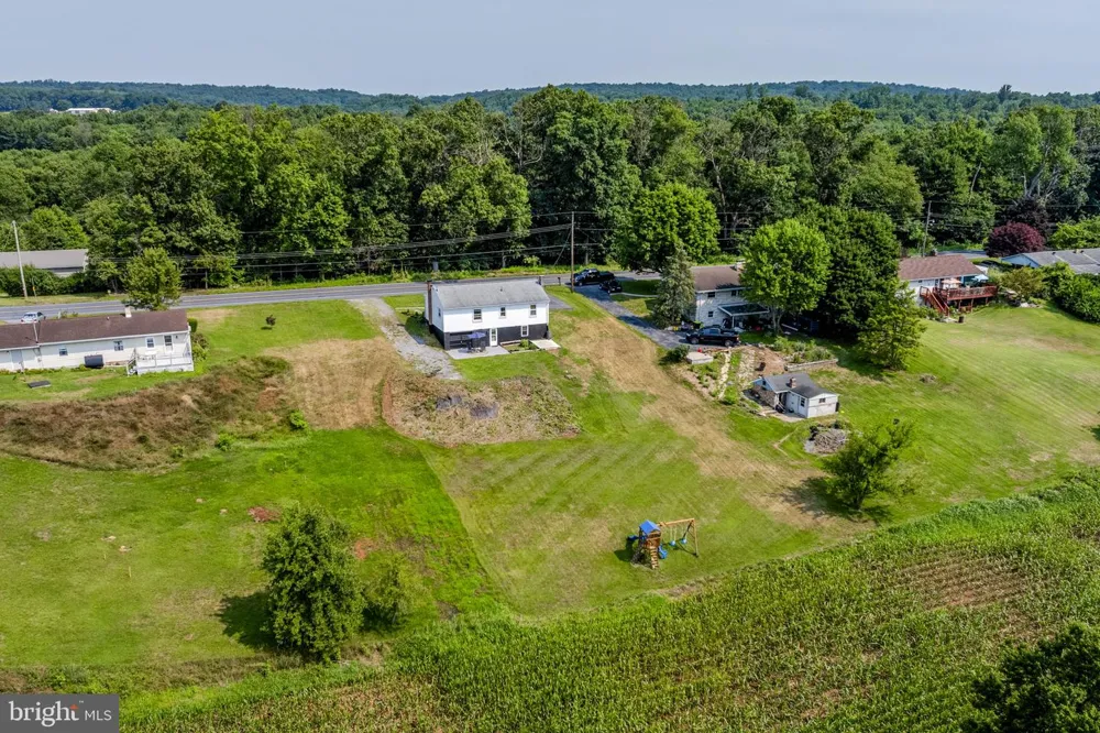 8064 COLEBROOK ROAD Palmyra, PA 17078