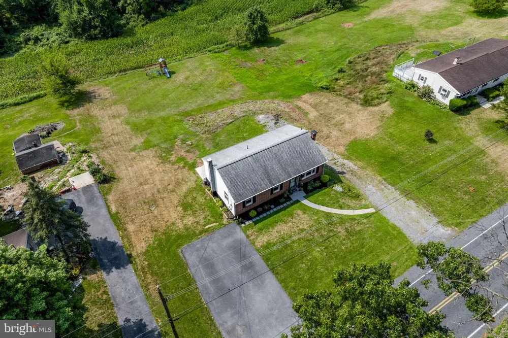 8064 COLEBROOK ROAD Palmyra, PA 17078