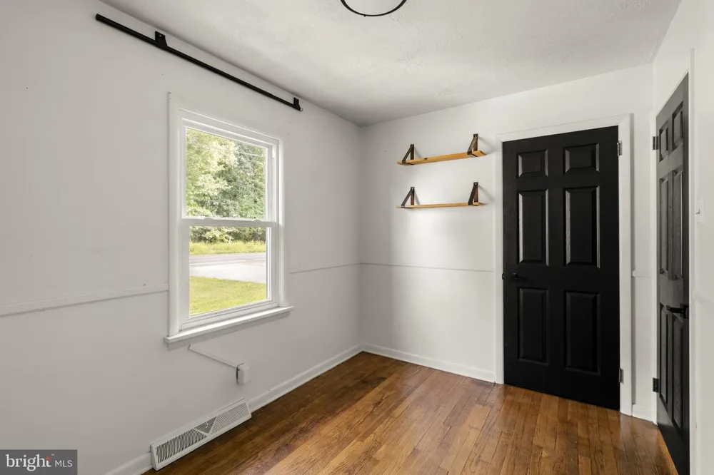 8064 COLEBROOK ROAD Palmyra, PA 17078