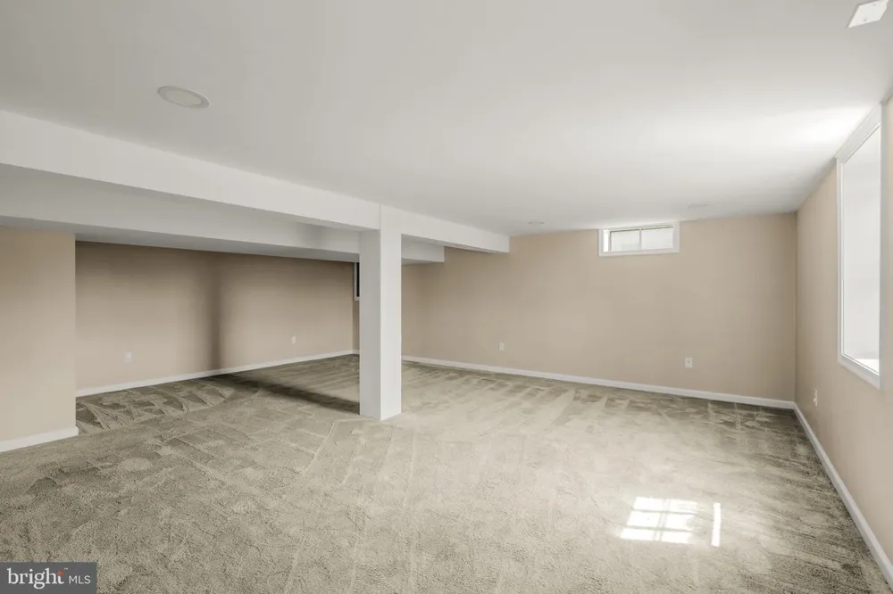 8064 COLEBROOK ROAD Palmyra, PA 17078