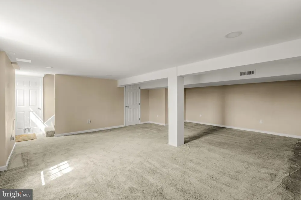 8064 COLEBROOK ROAD Palmyra, PA 17078