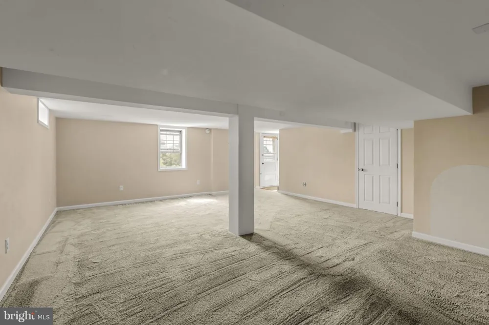 8064 COLEBROOK ROAD Palmyra, PA 17078