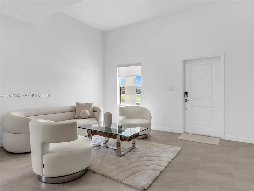 2832 SE 23rd Ave Homestead, FL 33035