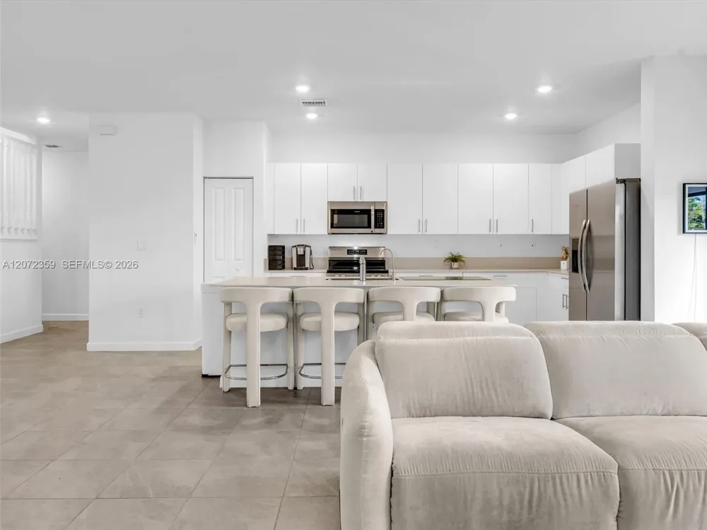 2832 SE 23rd Ave Homestead, FL 33035