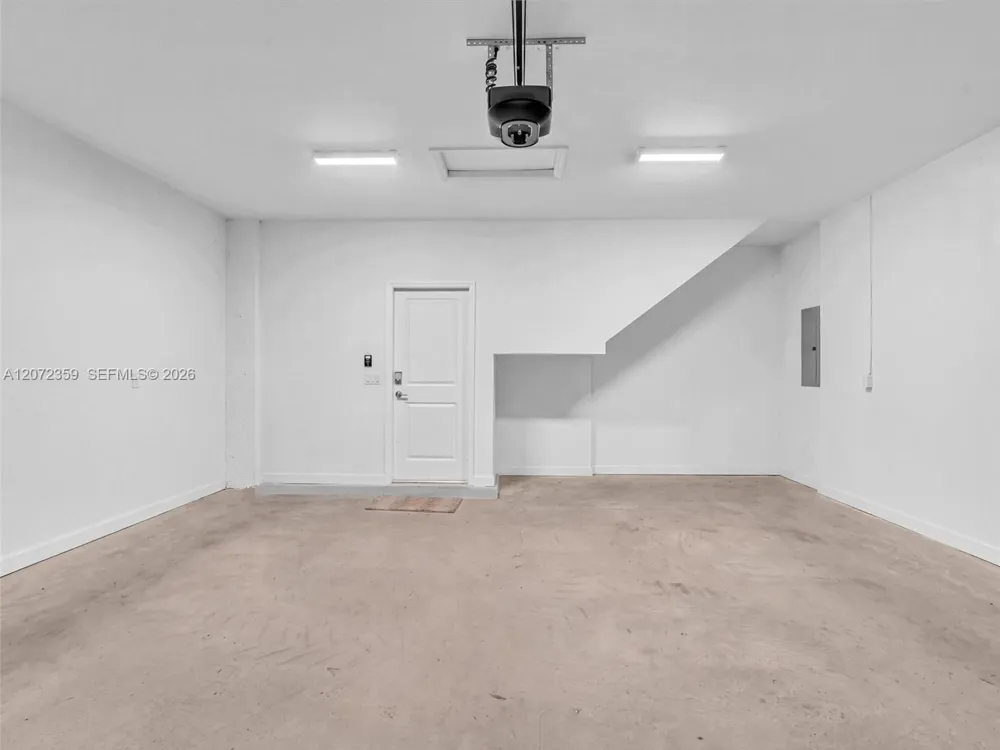 2832 SE 23rd Ave Homestead, FL 33035