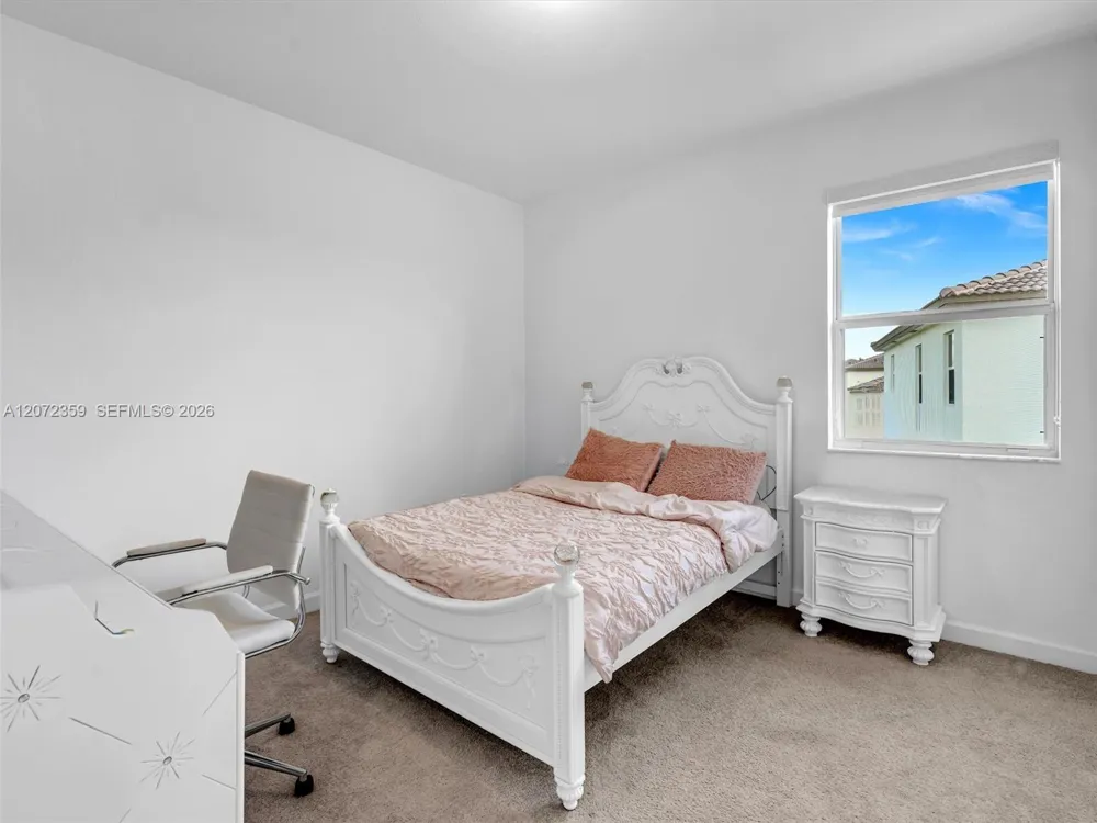 2832 SE 23rd Ave Homestead, FL 33035