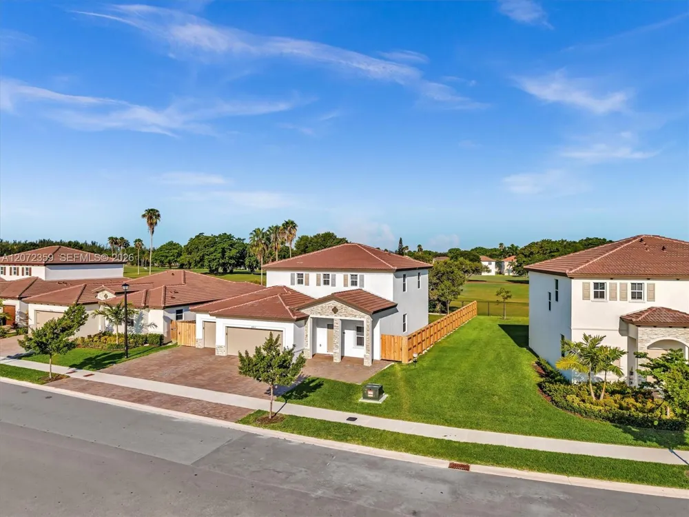 2832 SE 23rd Ave Homestead, FL 33035