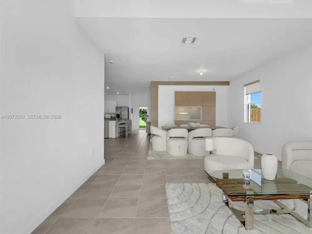 2832 SE 23rd Ave Homestead, FL 33035