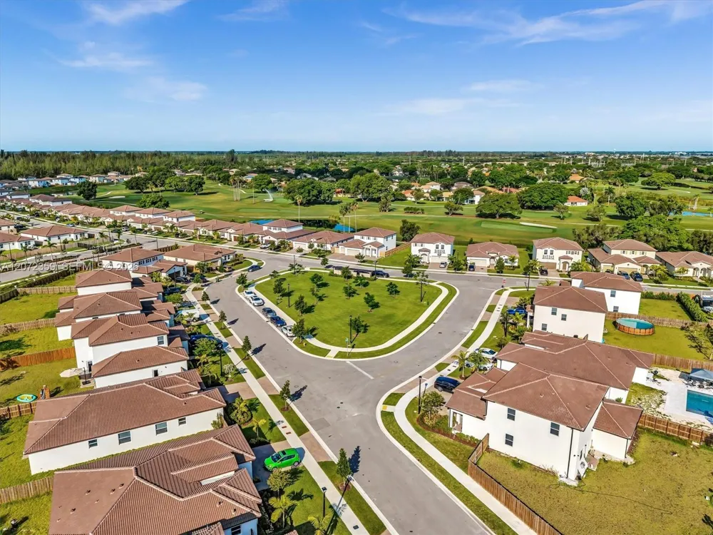 2832 SE 23rd Ave Homestead, FL 33035