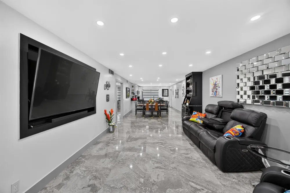2903 VICTORIA CIRCLE #O4 Coconut Creek, FL 33066