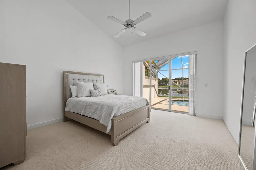 7372 ROCKBRIDGE CIRCLE #7372 Lake Worth, FL 33467