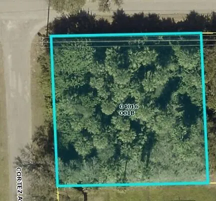 207 NW 6TH PLACE Lehigh Acres, FL 33972