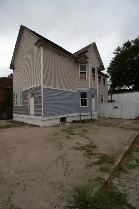 1214 E Michigan Boulevard