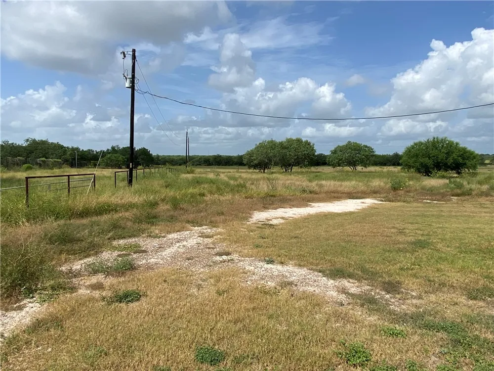 350 County Road 357 Sandia, TX 78383