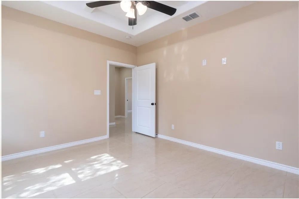1100 Lucero Street Alice, TX 78332