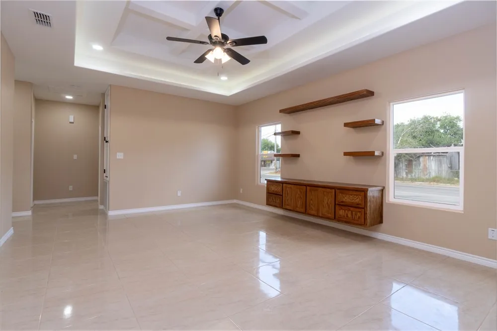 1100 Lucero Street Alice, TX 78332