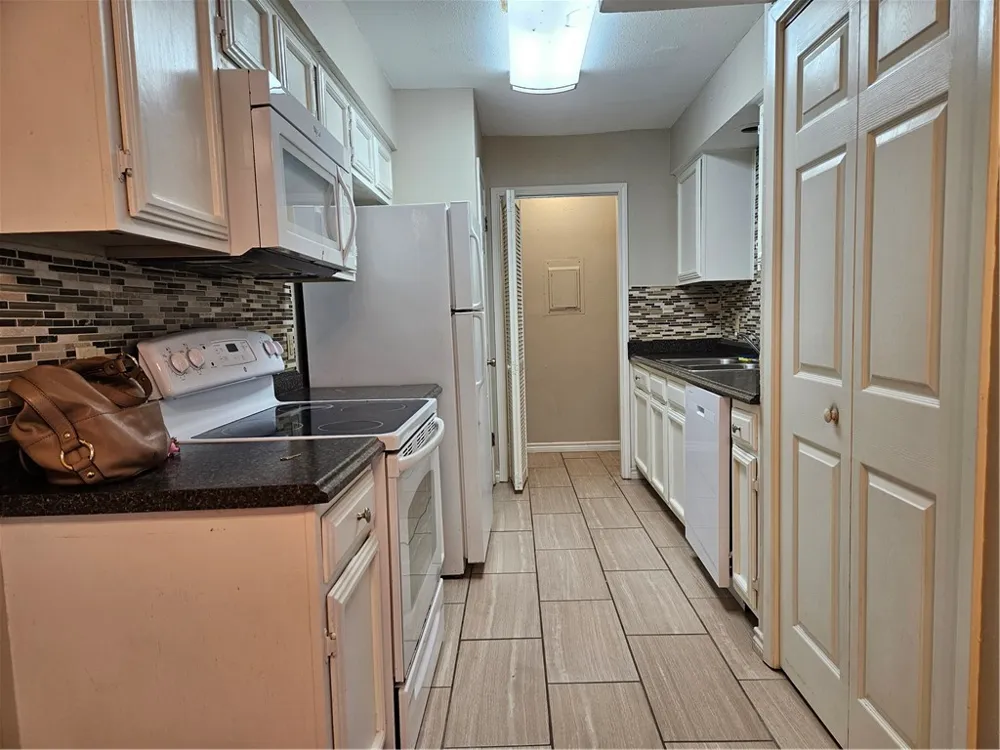 7202 Mansions Drive #H-2 Corpus Christi, TX 78414
