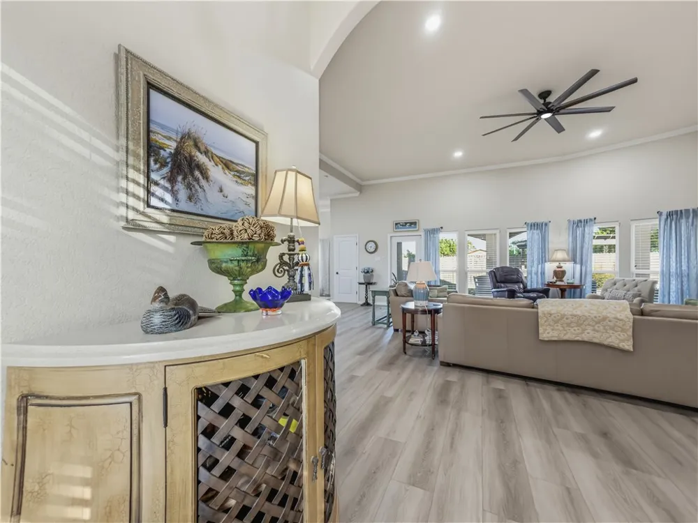 1821 Amos Court Corpus Christi, TX 78418