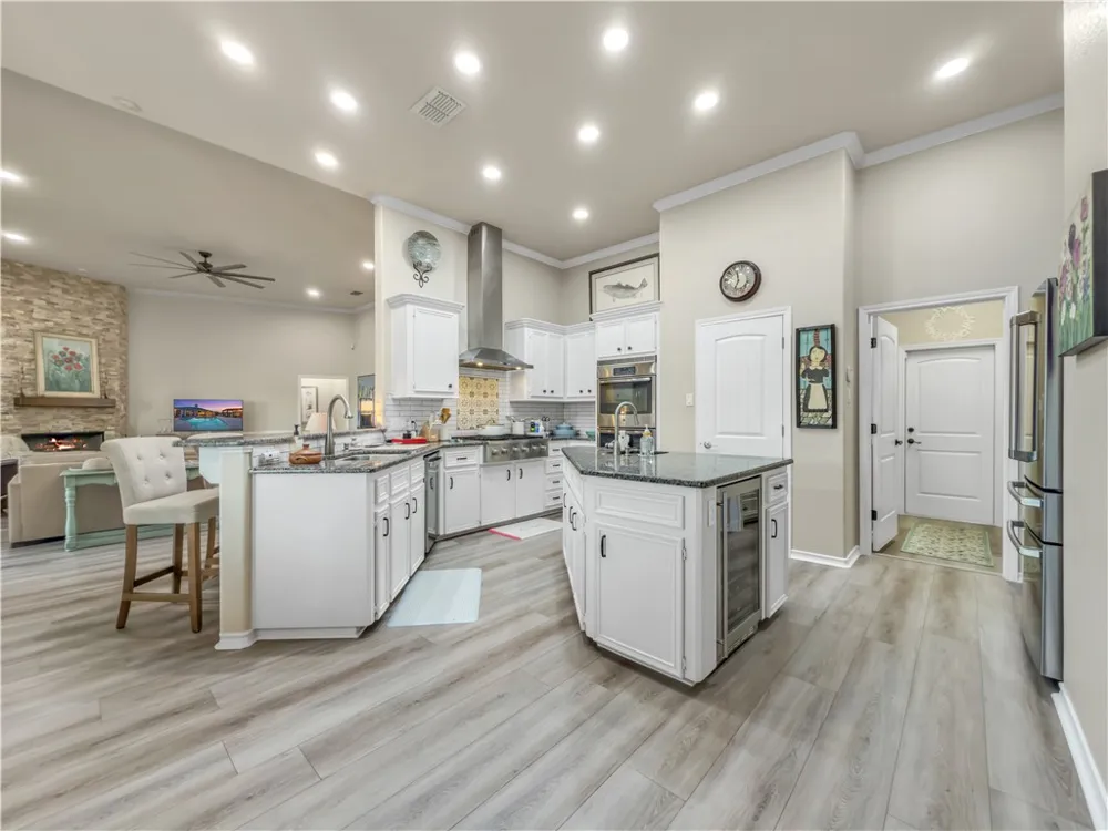 1821 Amos Court Corpus Christi, TX 78418