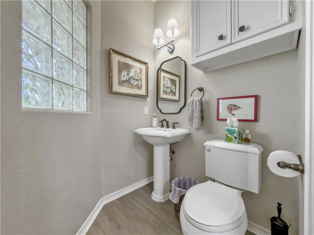 1821 Amos Court Corpus Christi, TX 78418