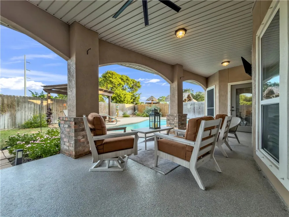 1821 Amos Court Corpus Christi, TX 78418