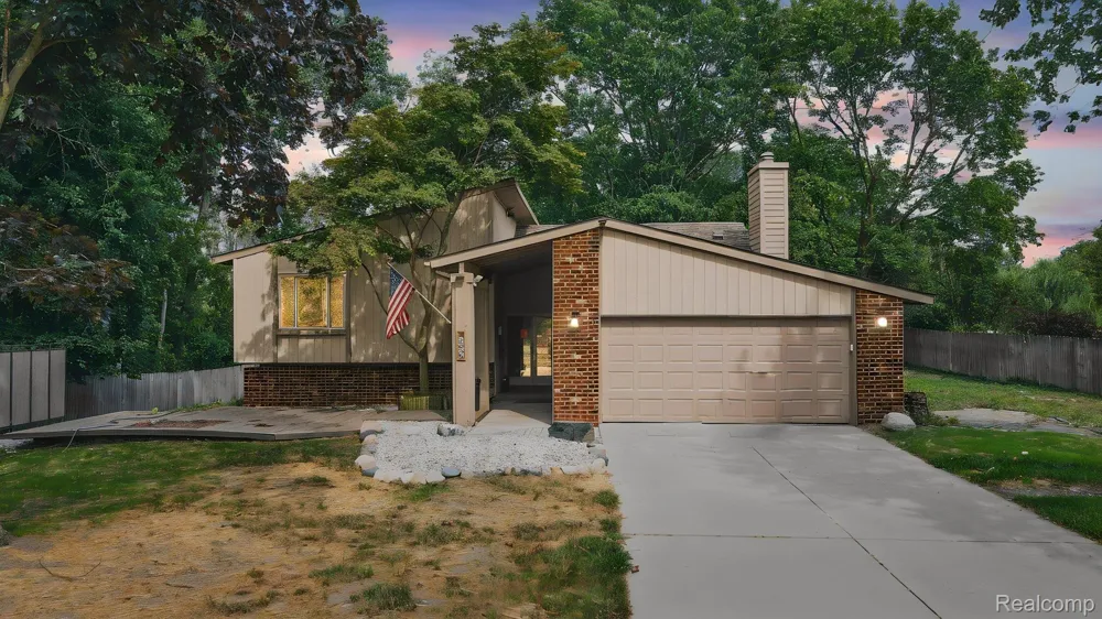 5609 Culpepper Drive West Bloomfield Charter Township, MI 48322