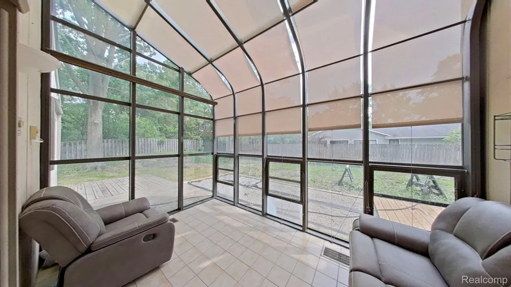 5609 Culpepper Drive West Bloomfield Charter Township, MI 48322