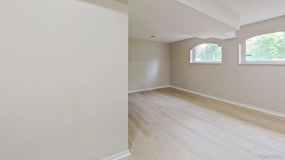 5609 Culpepper Drive West Bloomfield Charter Township, MI 48322