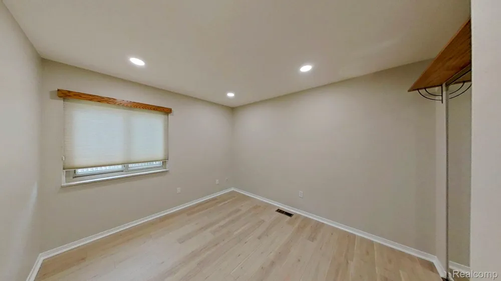 5609 Culpepper Drive West Bloomfield Charter Township, MI 48322