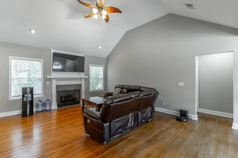 200 Hidden Oaks Drive Flintstone, GA 30725
