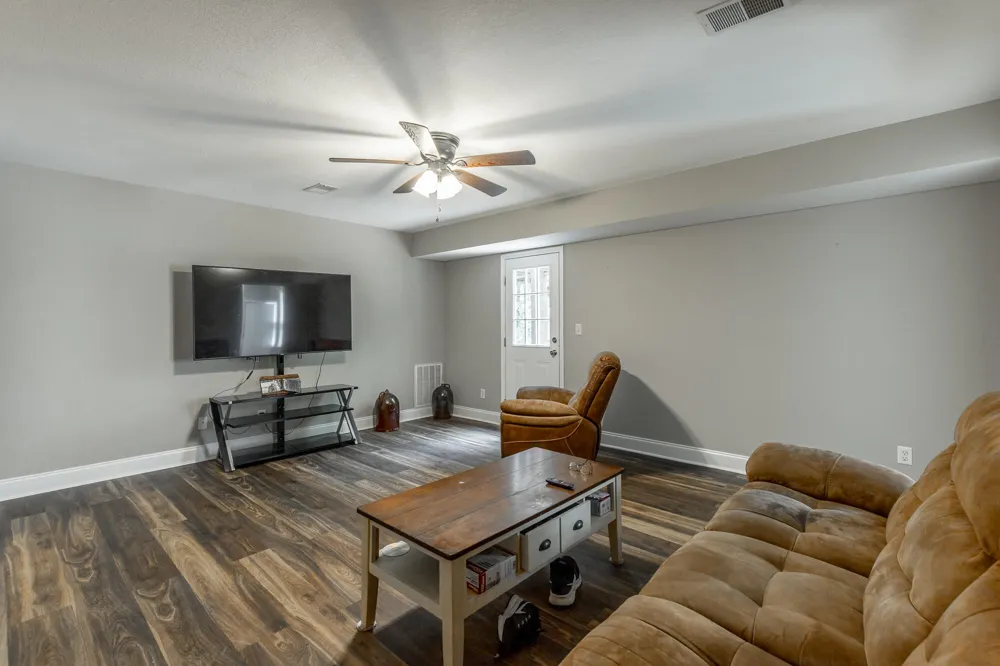 200 Hidden Oaks Drive Flintstone, GA 30725
