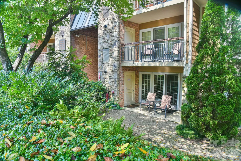 211 Bowling Park Road Asheville, NC 28803