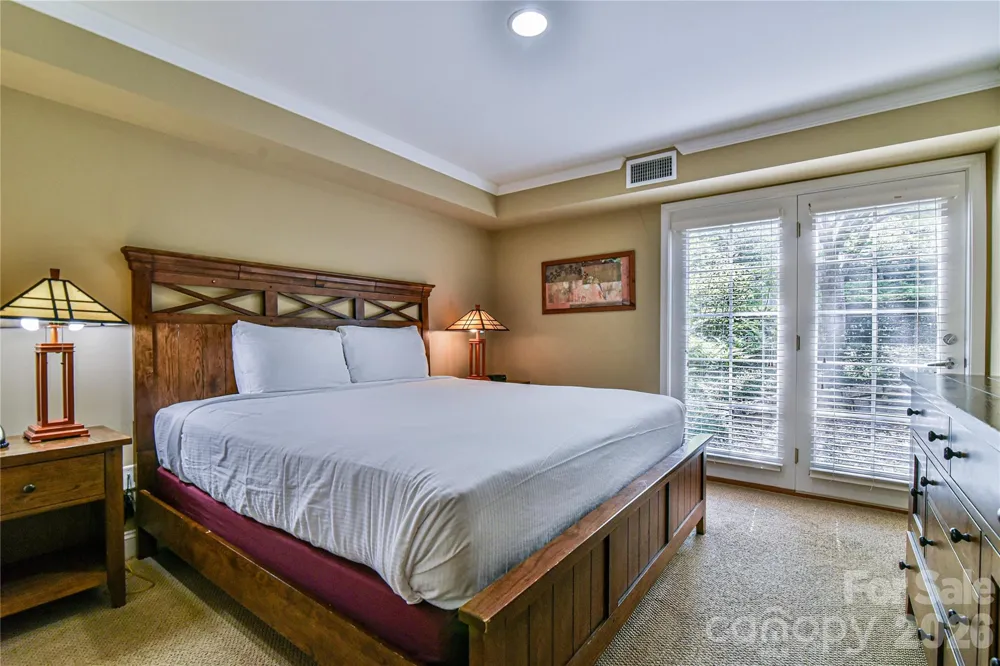 211 Bowling Park Road Asheville, NC 28803
