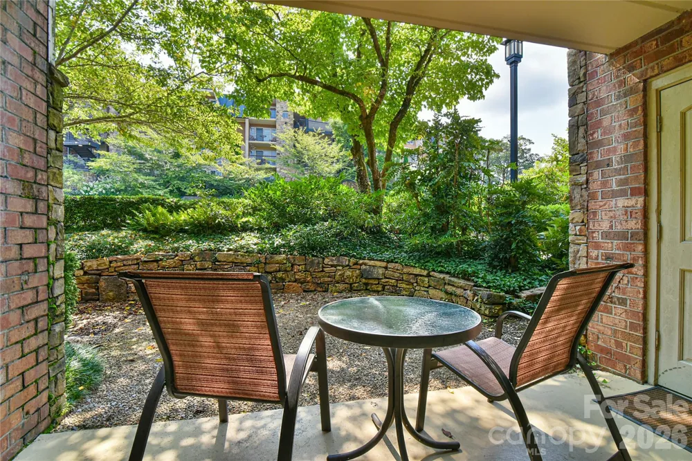211 Bowling Park Road Asheville, NC 28803