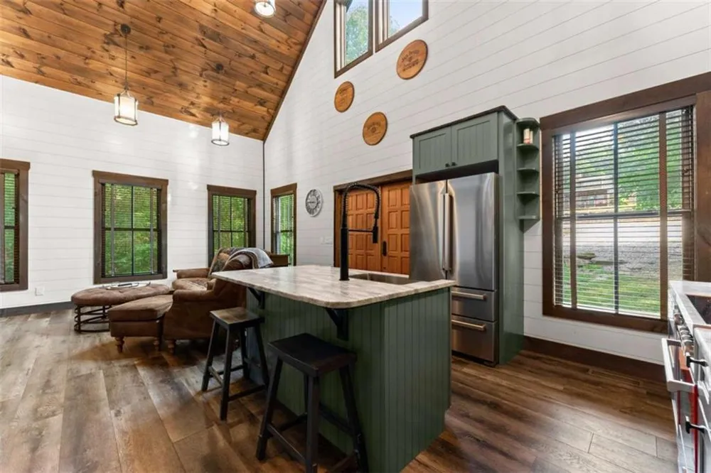 4061 Historic Old Highway 441 Clarkesville, GA 30523