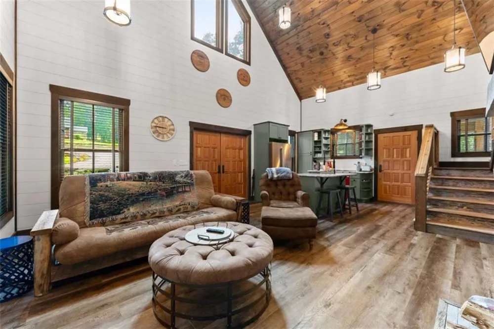 4061 Historic Old Highway 441 Clarkesville, GA 30523