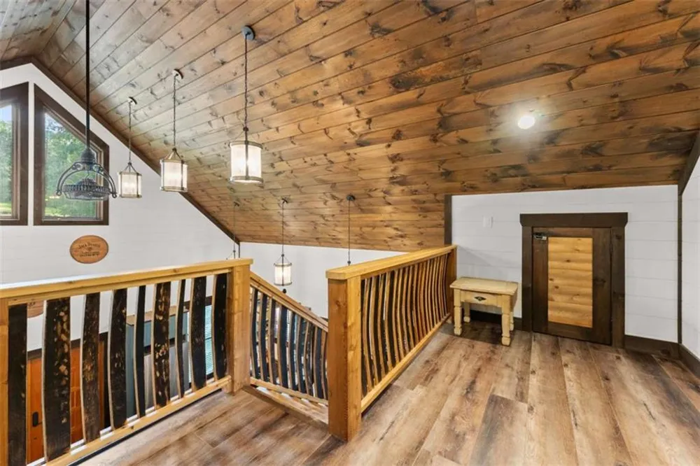 4061 Historic Old Highway 441 Clarkesville, GA 30523