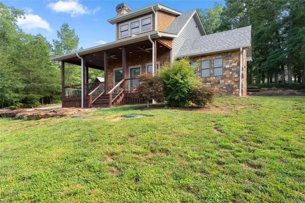 4061 Historic Old Highway 441 Clarkesville, GA 30523
