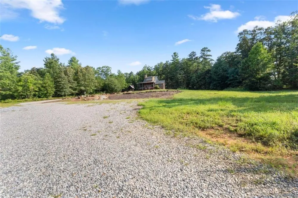 4061 Historic Old Highway 441 Clarkesville, GA 30523