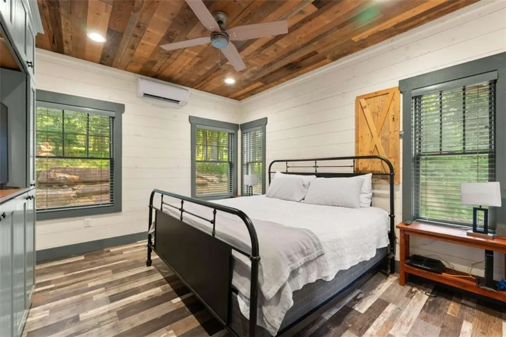 4061 Historic Old Highway 441 Clarkesville, GA 30523