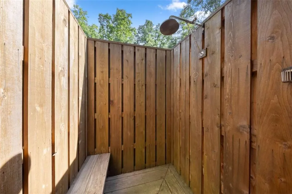 4061 Historic Old Highway 441 Clarkesville, GA 30523