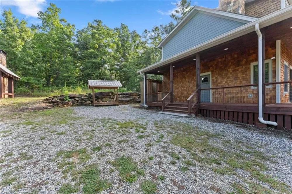 4061 Historic Old Highway 441 Clarkesville, GA 30523