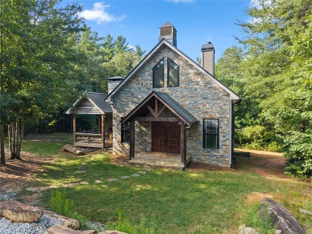 4061 Historic Old Highway 441 Clarkesville, GA 30523
