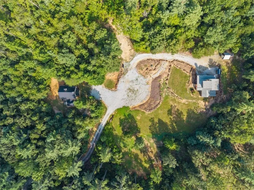 4061 Historic Old Highway 441 Clarkesville, GA 30523