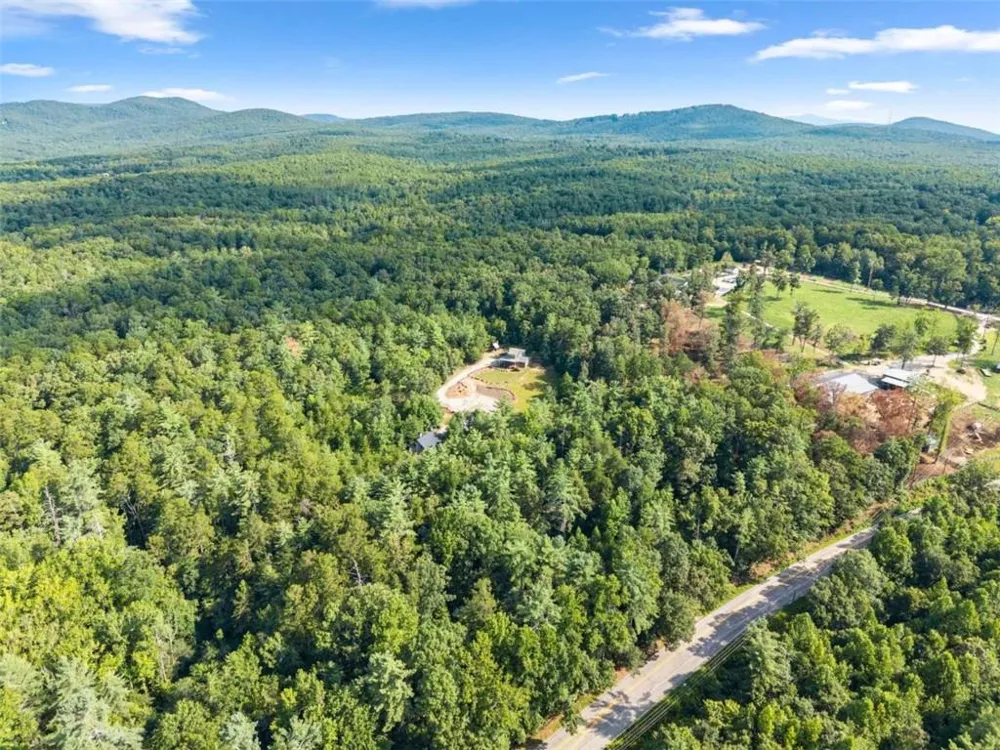 4061 Historic Old Highway 441 Clarkesville, GA 30523