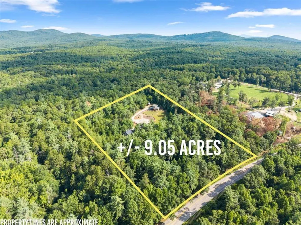 4061 Historic Old Highway 441 Clarkesville, GA 30523